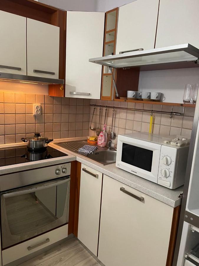 Apartments Lovro 로브란 외부 사진