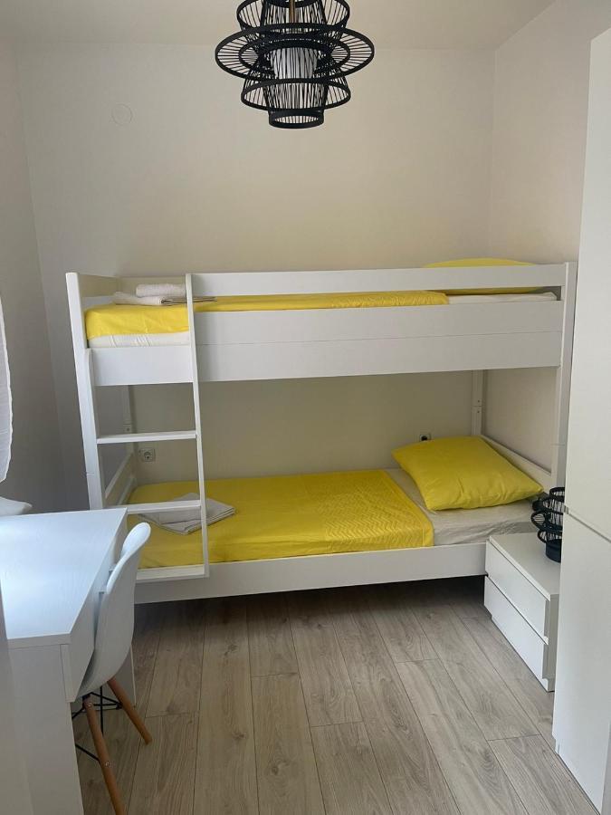 Apartments Lovro 로브란 외부 사진